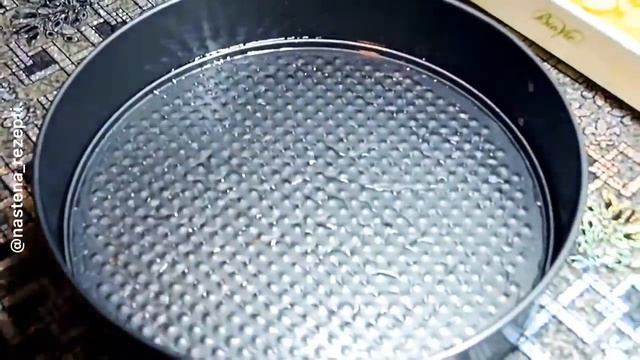 Заливной пирог с курицей и картофелем ? смотреть онлайн