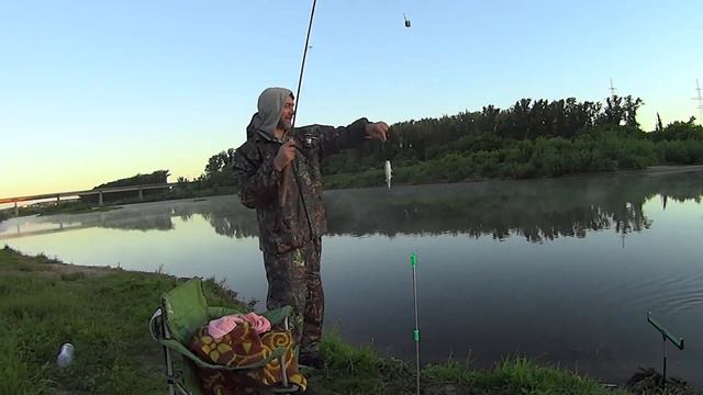 Душевная рыбалка на реке. Фидер. смотреть онлайн