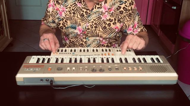 Seven Bad Guys (Casiotone PT-30 & MT-46) смотреть онлайн