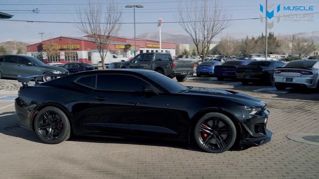 '21 Cammed Camaro ZL1 1LE | Walk Around & Virtual Test Drive | Muscle Motors смотреть онлайн