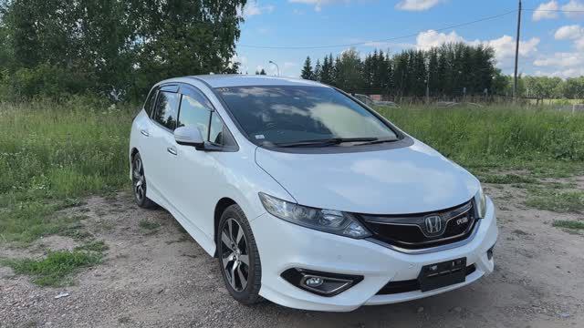 Honda Jade RS Спортивный Семейный Универсальный