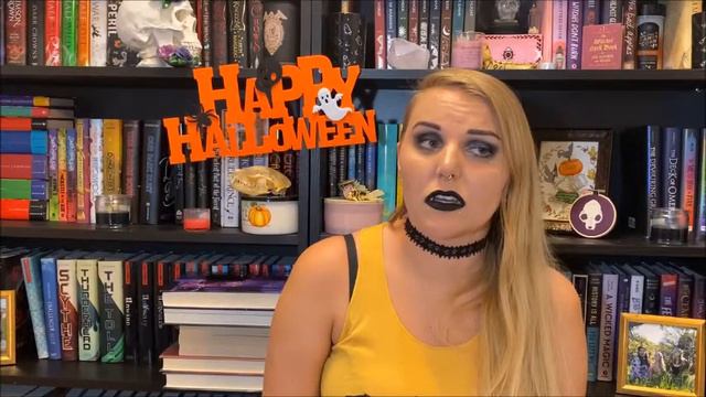 HALLOWEEN BOOK TAG | 2020 смотреть онлайн