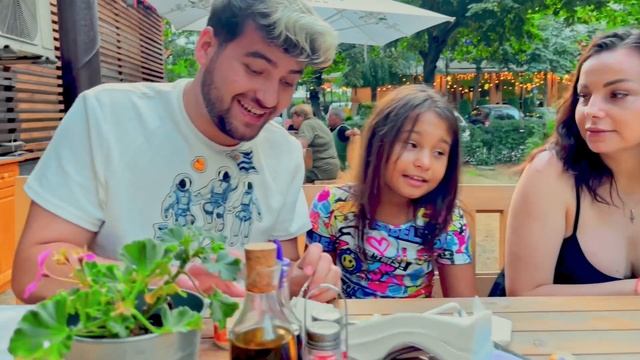 УЖАС! 24 ЧАСА ЯДЕМ САМО БЕБЕШКА ХРАНА ? смотреть онлайн