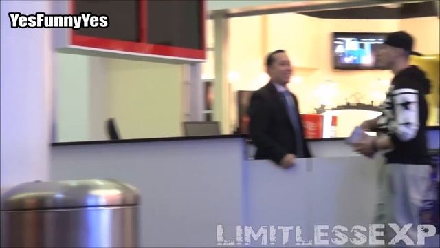 Funniest Public Prank смотреть онлайн