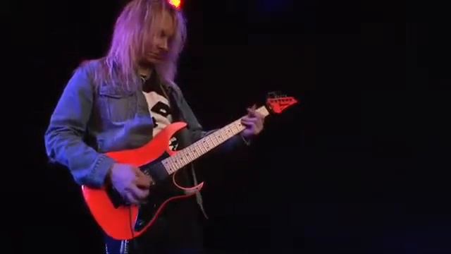 Boss ME-70 Multi-effects смотреть онлайн