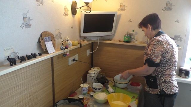 Пироги с клюквой и смородиной