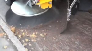 Прицепная подметально-уборочная машина Broddson Scandia