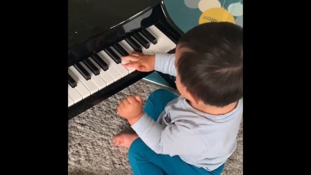 Megalovania Piano - Undertale смотреть онлайн
