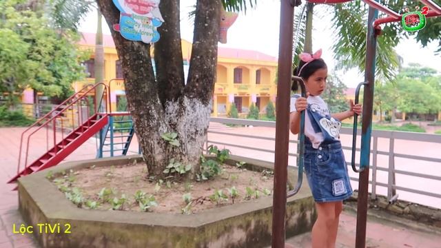 Người Chị Ích Kỷ - Dạy Trẻ Phải Biết Chia Sẻ Đồ Chơi ❤Lộc TiVi 2❤ смотреть онлайн