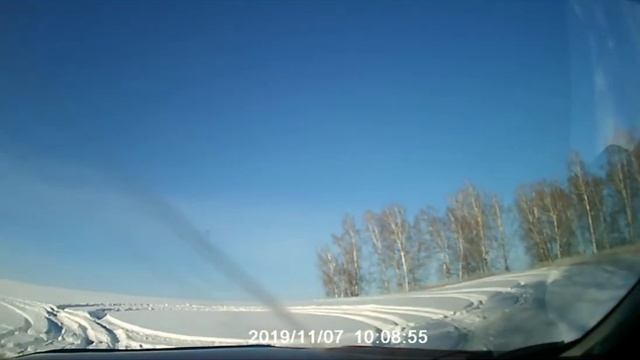 Поездка по снегу на Хонде CRV смотреть онлайн