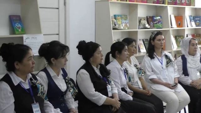 Namangan viloyat axborot-kutubxona markazi Kitobsevar millat shiori ostida Kitobxonlik xaftaligi . смотреть онлайн