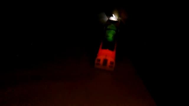 Модель скорого поезда типа "Сапсан" смотреть онлайн