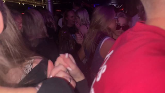 ?? STOCKHOLM, SWEDEN Nightlife Summer [4K] смотреть онлайн