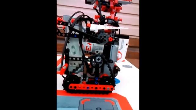 Mindstorms KRAZ3-обзор робота ev3 смотреть онлайн