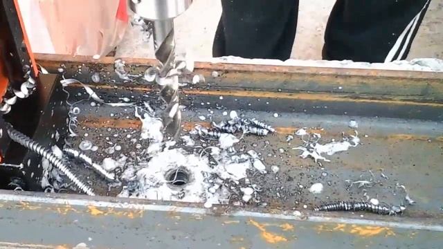 Укрепление деревянных балок стальным швеллером смотреть онлайн