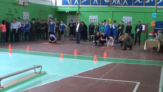 МЫ ПАРНИ БРАВЫЕ 2018 школа 8 г Рыбница смотреть онлайн