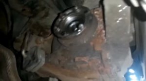 BMW E90 2007  года - замена задних подшипников