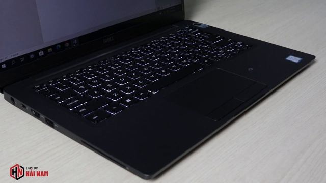 Laptop Dell Latitude 7400 Core i7-8665U, RAM 8GB, SSD 256GB, 14"HD, Cảm Ứng, Vân Tay [Giá từ 8Tr] смотреть онлайн