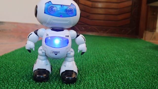 RC Musical Dancing Robot Toys | Fun for Kids смотреть онлайн