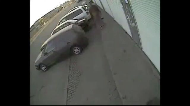LUCKY! Watch Guy cheat Death By A Few Seconds! смотреть онлайн