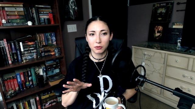 5 Things that SUCK about being a Female Metalhead смотреть онлайн