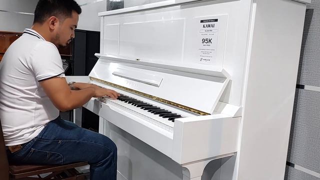 Kawai No.K35 Upright Piano Sound Sample смотреть онлайн