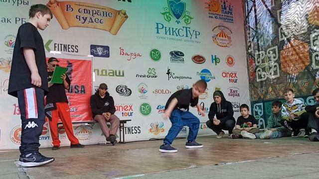 ДЕМИКС vs РОМАНТИК | ТОП 8 KIDS 6-10 лет | TUSA JUSA 2 г. Стерлитамак смотреть онлайн