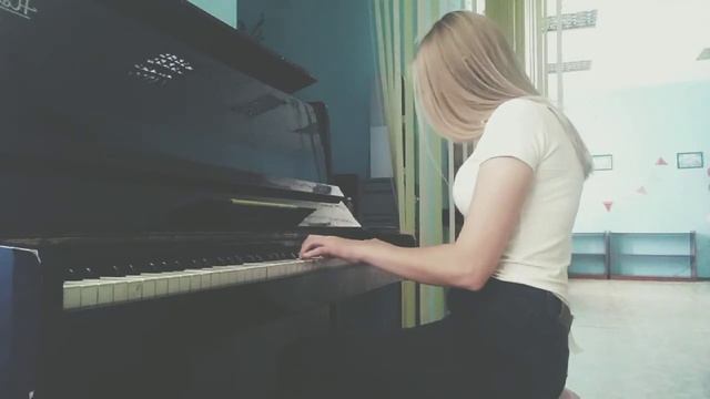 Снег,🎼 на пианино🎤 смотреть онлайн