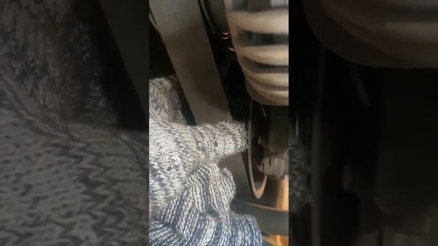 Volvo FM12 Alternator Belt Poor condition смотреть онлайн