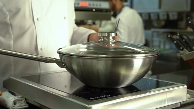 ZWILLING BALLARINI X Ristorante Berton - Wok Zwilling Joy