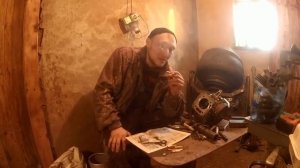 ДЕРЕВЕНСКИЙ ПАРЕНЬ С ПОХМЕЛЬЯ