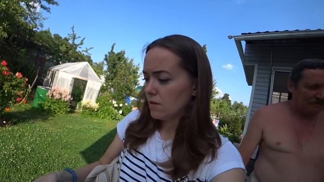 ВЛОГ Дети в бассейне Играют в салочки! Расплескали пол бассейна! 13 июля 2018 смотреть онлайн