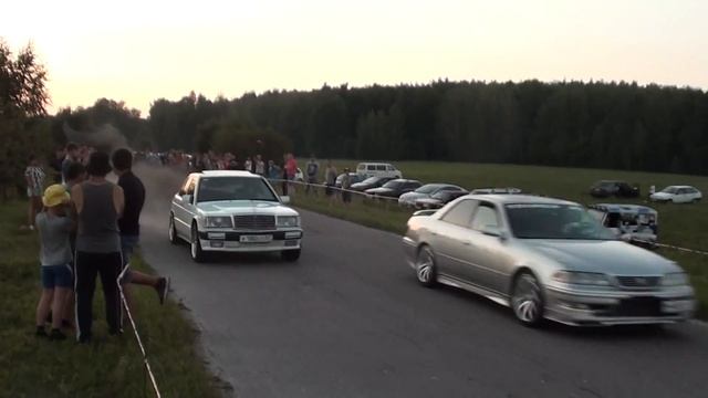 Заезд Mercedes 190 TDI vs Toyota Mark2 смотреть онлайн