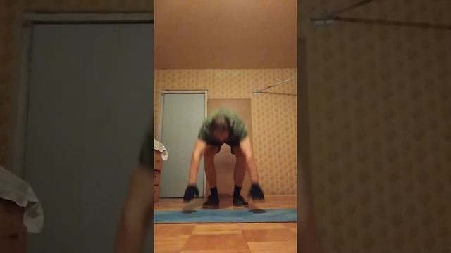 81 бурпи. Продолжаю идти к сотке. смотреть онлайн