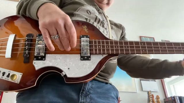 Demoing my Hofner violin BASS 500/1 Special Edition смотреть онлайн