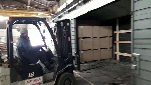 Выгрузка вагона с ОСБ плитой | Челябинск | Моттекс смотреть онлайн