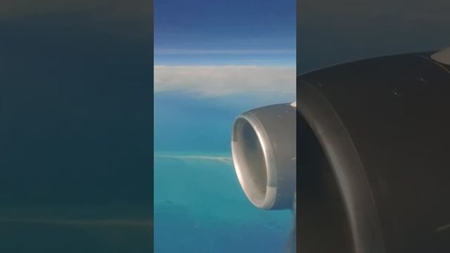 Самолёт летим на Кубу смотреть онлайн