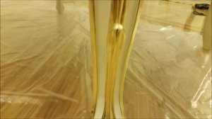 Золочение мебели.Золочение стола.Поталь.Глянец.Декоративная отделка  мебели золотом.