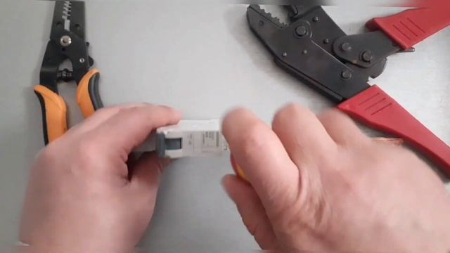 Секреты Опытных Электриков.! Полезно знать Всем... смотреть онлайн