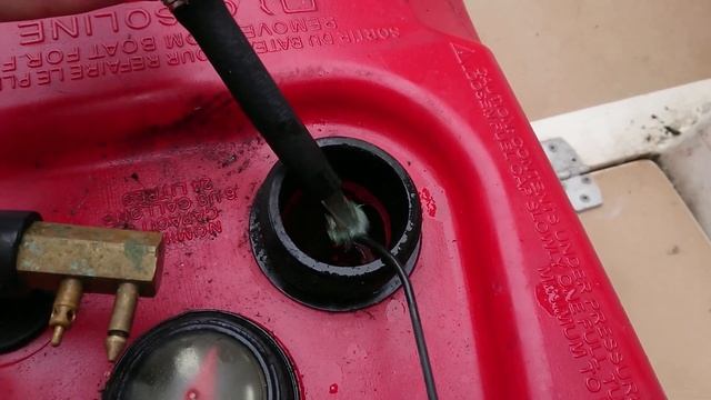 E8012S Universal Electric Fuel Pump Review - used as a secondary fuel tank top up pump смотреть онлайн