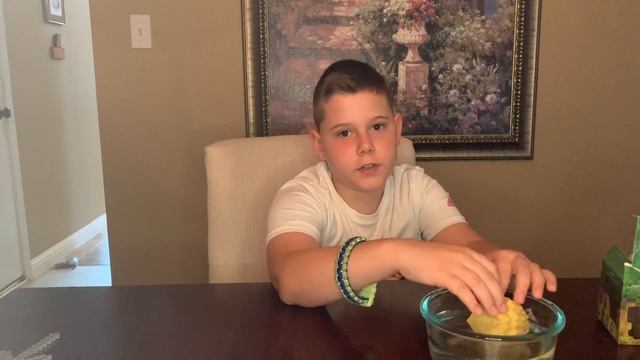 Unboxing a Roblox Series 9 Mystery Box and Minecraft Mine Kit смотреть онлайн