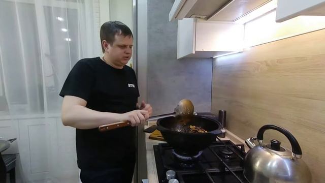 РОЛЛТОН БЫВАЕТ ВКУСНЫМ смотреть онлайн