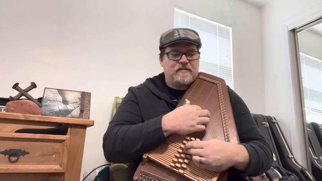 Jesus Walked This Lonesome Valley (autoharp tutorial) смотреть онлайн
