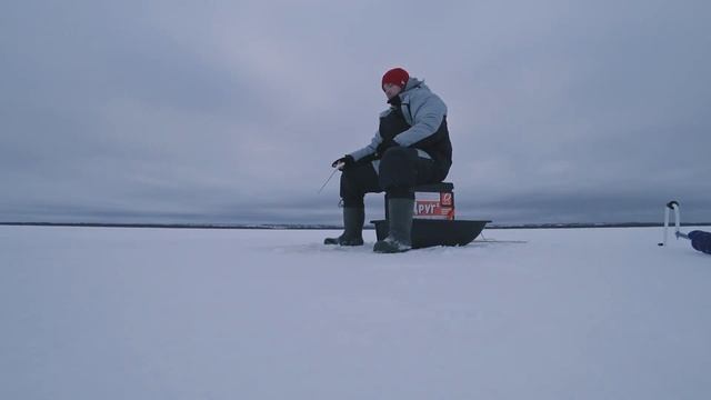 Приехал на рыбалку, а там... смотреть онлайн