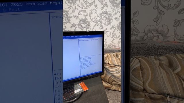 Первый запуск GenMachine Ryzen 5 3550H (походу нет ssd на 512 gb,комплекте с windows) смотреть онлайн