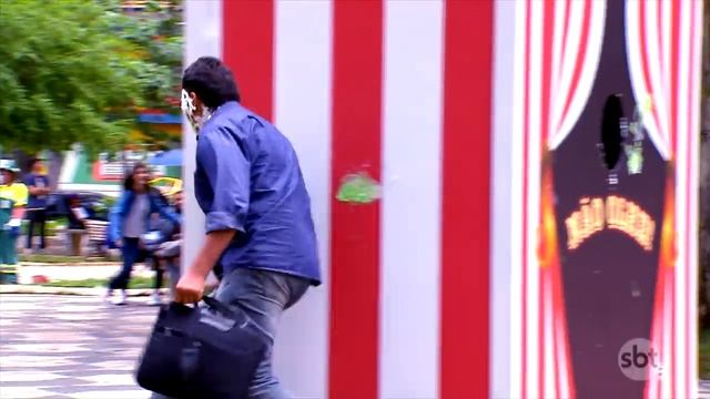 Смешной клоун! смотреть онлайн