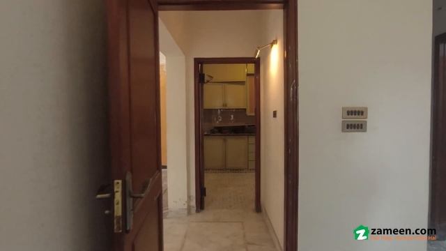 10 MARLA HOUSE FOR SALE IN PHASE 4 DHA LAHORE смотреть онлайн