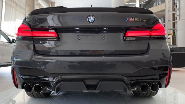 BMW M5 CS (F90) Cold Start | Autoblog Uruguay смотреть онлайн