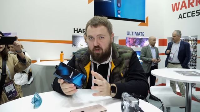 Смартфон с САМОЙ большой батареей 18000 mAh смотреть онлайн