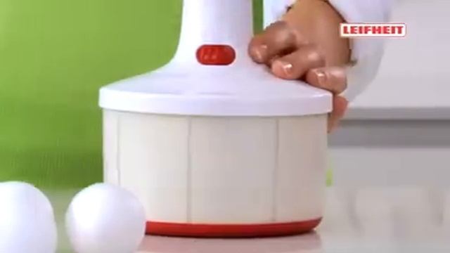 Leifheit Twist Cut Manaul Food Processor смотреть онлайн